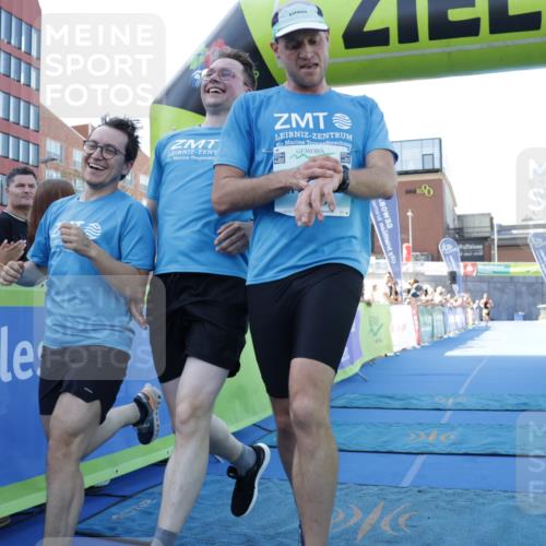 09.08.2026 - GEWOBA Citytriathlon Bremen Yannick Fuchs http://msf.ph/oto/9933359 09.08.2026 11:23:33 Ziel 39, 368 meine-sportfotos.de