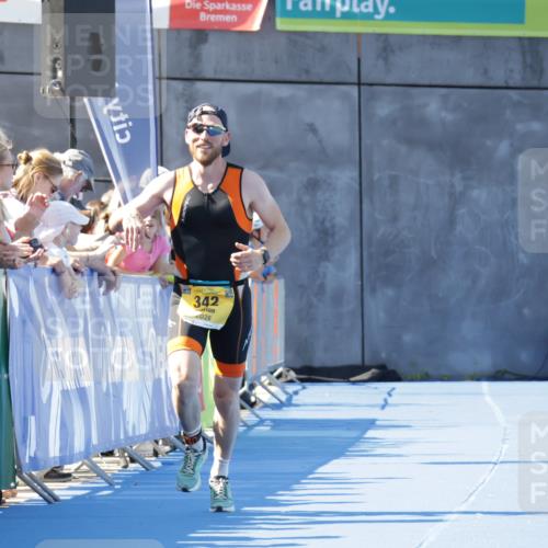 09.08.2026 - GEWOBA Citytriathlon Bremen Yannick Fuchs http://msf.ph/oto/9933362 09.08.2026 11:23:36 Ziel 39, 342, 368 meine-sportfotos.de