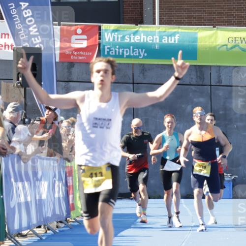 09.08.2026 - GEWOBA Citytriathlon Bremen Yannick Fuchs http://msf.ph/oto/9933405 09.08.2026 11:24:21 Ziel 241, 379, 413, 472 meine-sportfotos.de