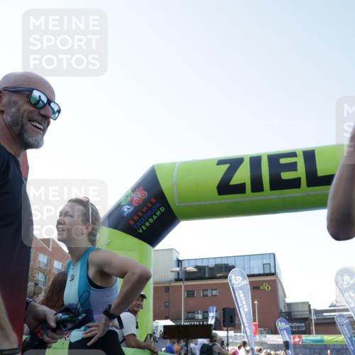 09.08.2026 - GEWOBA Citytriathlon Bremen Yannick Fuchs http://msf.ph/oto/9933424 09.08.2026 11:24:30 Ziel 241, 379, 407, 472 meine-sportfotos.de