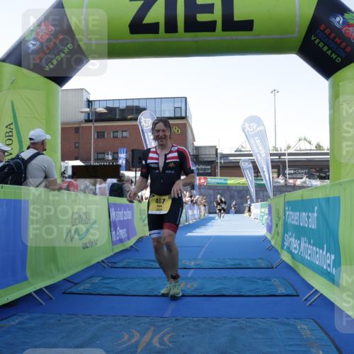 09.08.2026 - GEWOBA Citytriathlon Bremen Yannick Fuchs http://msf.ph/oto/9933433 09.08.2026 11:24:37 Ziel 129, 392, 407 meine-sportfotos.de