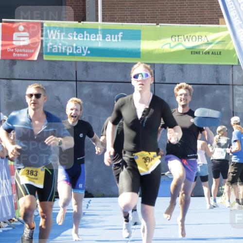 09.08.2026 - GEWOBA Citytriathlon Bremen Yannick Fuchs http://msf.ph/oto/9933448 09.08.2026 11:24:45 Ziel 43, 129, 383, 392, 398 meine-sportfotos.de