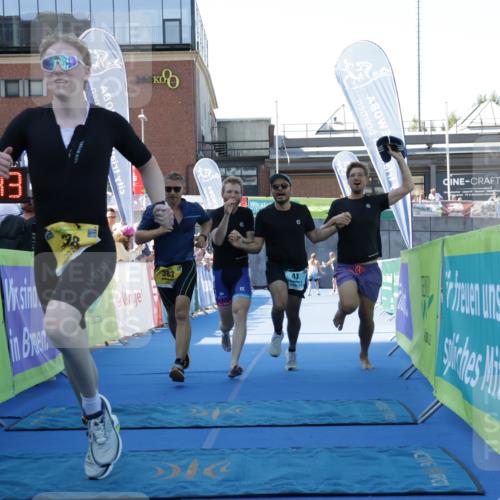 09.08.2026 - GEWOBA Citytriathlon Bremen Yannick Fuchs http://msf.ph/oto/9933454 09.08.2026 11:24:47 Ziel 43, 383, 398 meine-sportfotos.de
