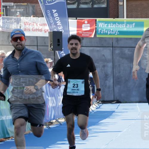 09.08.2026 - GEWOBA Citytriathlon Bremen Yannick Fuchs http://msf.ph/oto/9933484 09.08.2026 11:25:05 Ziel 23 meine-sportfotos.de