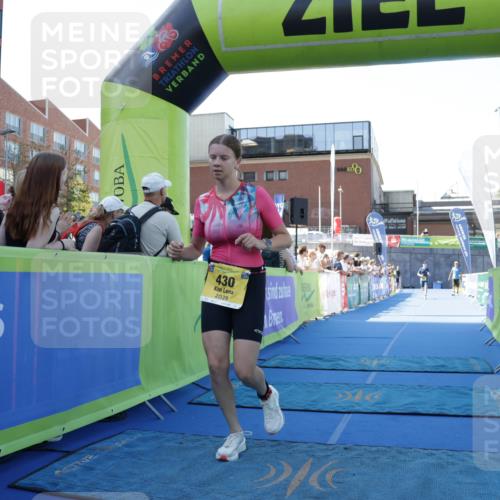 09.08.2026 - GEWOBA Citytriathlon Bremen Yannick Fuchs http://msf.ph/oto/9933501 09.08.2026 11:25:30 Ziel 298, 430 meine-sportfotos.de