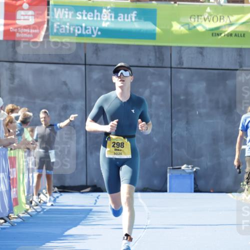 09.08.2026 - GEWOBA Citytriathlon Bremen Yannick Fuchs http://msf.ph/oto/9933503 09.08.2026 11:25:32 Ziel 298, 430 meine-sportfotos.de