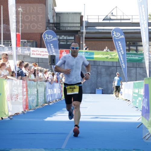 09.08.2026 - GEWOBA Citytriathlon Bremen Yannick Fuchs http://msf.ph/oto/9933522 09.08.2026 11:25:57 Ziel 408, 502 meine-sportfotos.de