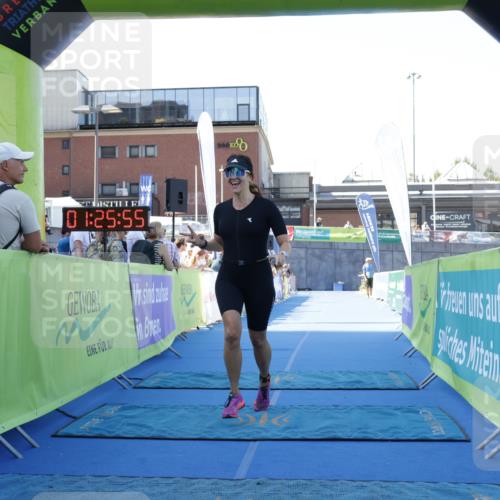 09.08.2026 - GEWOBA Citytriathlon Bremen Yannick Fuchs http://msf.ph/oto/9933527 09.08.2026 11:25:59 Ziel 408, 502 meine-sportfotos.de