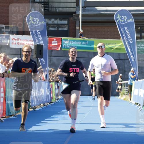 09.08.2026 - GEWOBA Citytriathlon Bremen Yannick Fuchs http://msf.ph/oto/9933569 09.08.2026 11:27:12 Ziel 215, 329, 396 meine-sportfotos.de