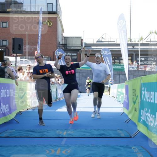 09.08.2026 - GEWOBA Citytriathlon Bremen Yannick Fuchs http://msf.ph/oto/9933574 09.08.2026 11:27:13 Ziel 215, 329 meine-sportfotos.de