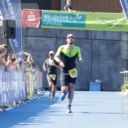 09.08.2026 - GEWOBA Citytriathlon Bremen Yannick Fuchs http://msf.ph/oto/9933583 09.08.2026 11:27:17 Ziel 215, 339, 520 meine-sportfotos.de