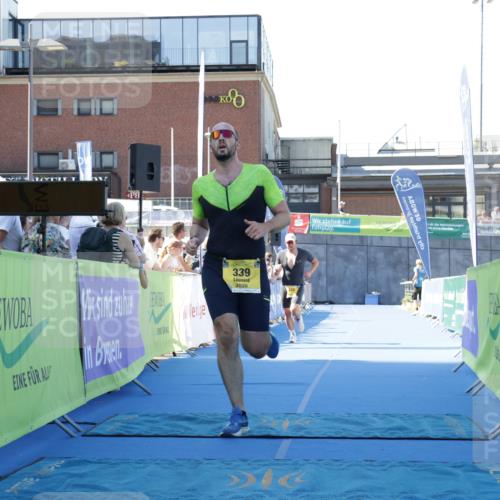 09.08.2026 - GEWOBA Citytriathlon Bremen Yannick Fuchs http://msf.ph/oto/9933591 09.08.2026 11:27:20 Ziel 339, 520 meine-sportfotos.de