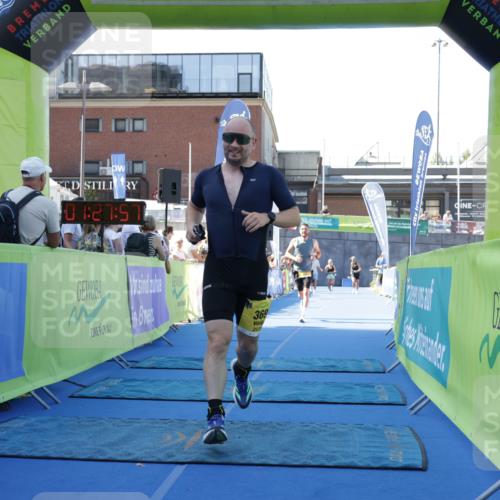 09.08.2026 - GEWOBA Citytriathlon Bremen Yannick Fuchs http://msf.ph/oto/9933618 09.08.2026 11:28:02 Ziel 352, 369 meine-sportfotos.de