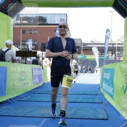 09.08.2026 - GEWOBA Citytriathlon Bremen Yannick Fuchs http://msf.ph/oto/9933620 09.08.2026 11:28:02 Ziel 352, 369 meine-sportfotos.de
