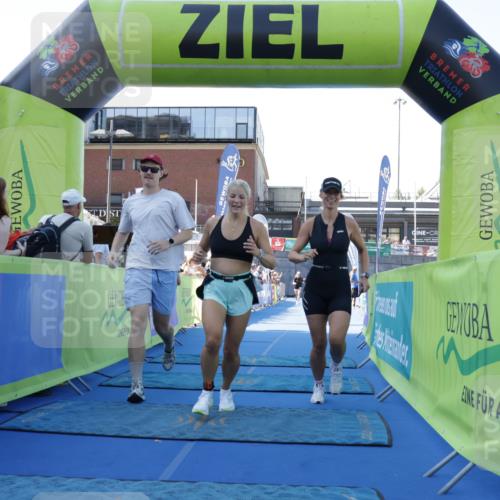 09.08.2026 - GEWOBA Citytriathlon Bremen Yannick Fuchs http://msf.ph/oto/9933637 09.08.2026 11:28:12 Ziel 29, 209 meine-sportfotos.de