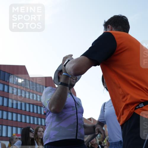09.08.2026 - GEWOBA Citytriathlon Bremen Yannick Fuchs http://msf.ph/oto/9933674 09.08.2026 11:28:34 Ziel 99, 147 meine-sportfotos.de