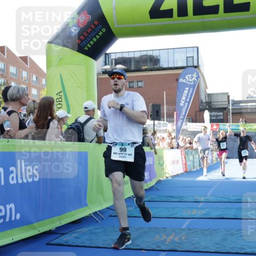 09.08.2026 - GEWOBA Citytriathlon Bremen Yannick Fuchs http://msf.ph/oto/9933684 09.08.2026 11:28:42 Ziel 99, 141 meine-sportfotos.de