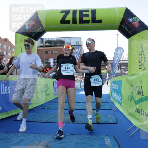 09.08.2026 - GEWOBA Citytriathlon Bremen Yannick Fuchs http://msf.ph/oto/9933698 09.08.2026 11:28:45 Ziel 141 meine-sportfotos.de