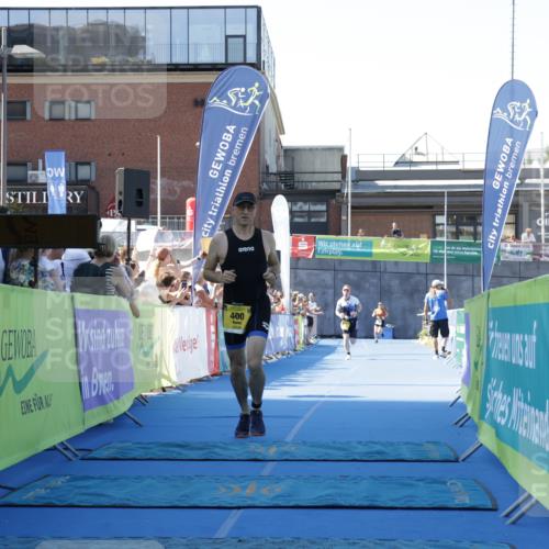 09.08.2026 - GEWOBA Citytriathlon Bremen Yannick Fuchs http://msf.ph/oto/9933719 09.08.2026 11:29:19 Ziel 13, 317, 400 meine-sportfotos.de