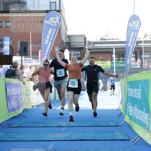 09.08.2026 - GEWOBA Citytriathlon Bremen Yannick Fuchs http://msf.ph/oto/9933743 09.08.2026 11:29:30 Ziel 47, 137, 312 meine-sportfotos.de