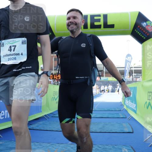 09.08.2026 - GEWOBA Citytriathlon Bremen Yannick Fuchs http://msf.ph/oto/9933757 09.08.2026 11:29:33 Ziel 47, 137, 312 meine-sportfotos.de