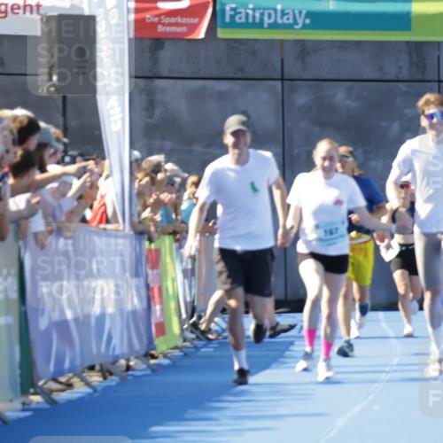 09.08.2026 - GEWOBA Citytriathlon Bremen Yannick Fuchs http://msf.ph/oto/9933759 09.08.2026 11:29:34 Ziel 47, 137, 312 meine-sportfotos.de