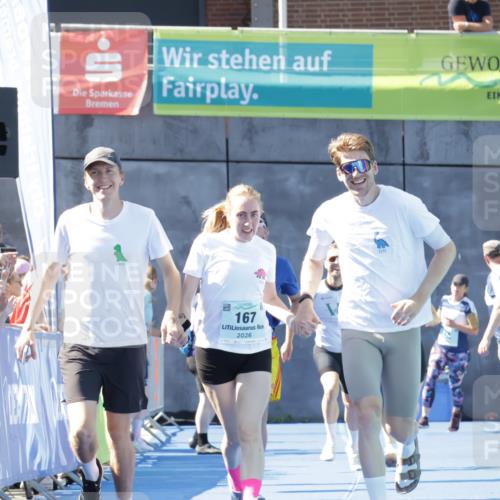 09.08.2026 - GEWOBA Citytriathlon Bremen Yannick Fuchs http://msf.ph/oto/9933762 09.08.2026 11:29:36 Ziel 312, 526 meine-sportfotos.de