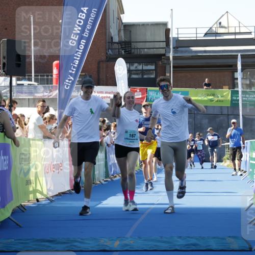 09.08.2026 - GEWOBA Citytriathlon Bremen Yannick Fuchs http://msf.ph/oto/9933769 09.08.2026 11:29:39 Ziel 189, 526 meine-sportfotos.de