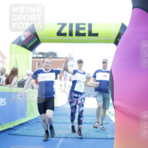 09.08.2026 - GEWOBA Citytriathlon Bremen Yannick Fuchs http://msf.ph/oto/9933792 09.08.2026 11:29:49 Ziel 19, 163, 237, 385 meine-sportfotos.de