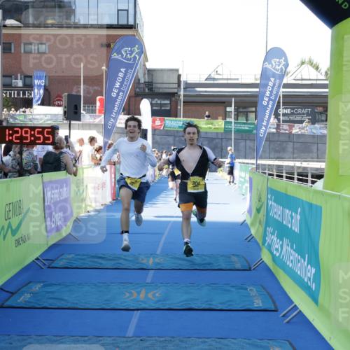 09.08.2026 - GEWOBA Citytriathlon Bremen Yannick Fuchs http://msf.ph/oto/9933813 09.08.2026 11:29:59 Ziel 237, 295, 300, 437, 453 meine-sportfotos.de