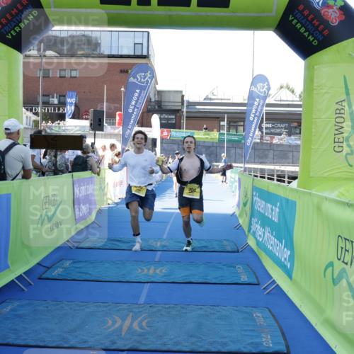 09.08.2026 - GEWOBA Citytriathlon Bremen Yannick Fuchs http://msf.ph/oto/9933814 09.08.2026 11:29:59 Ziel 237, 295, 300, 437, 453 meine-sportfotos.de