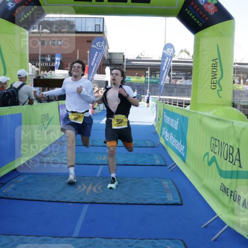 09.08.2026 - GEWOBA Citytriathlon Bremen Yannick Fuchs http://msf.ph/oto/9933818 09.08.2026 11:30:00 Ziel 201, 295, 300, 437, 453 meine-sportfotos.de