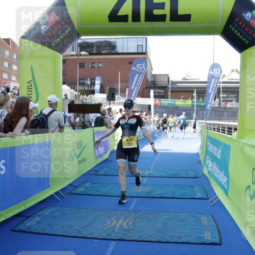 09.08.2026 - GEWOBA Citytriathlon Bremen Yannick Fuchs http://msf.ph/oto/9933821 09.08.2026 11:30:02 Ziel 153, 201, 295, 300, 437, 453 meine-sportfotos.de