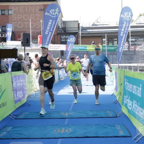 09.08.2026 - GEWOBA Citytriathlon Bremen Yannick Fuchs http://msf.ph/oto/9933828 09.08.2026 11:30:05 Ziel 153, 201, 437, 453, 486 meine-sportfotos.de