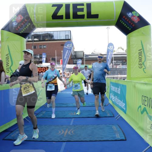 09.08.2026 - GEWOBA Citytriathlon Bremen Yannick Fuchs http://msf.ph/oto/9933835 09.08.2026 11:30:07 Ziel 153, 201, 453, 486 meine-sportfotos.de