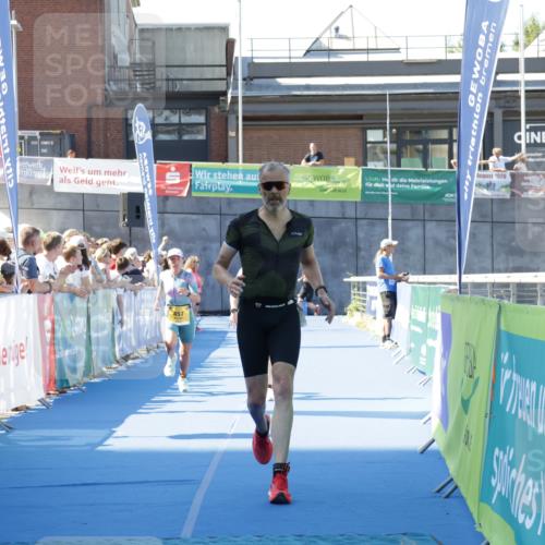 09.08.2026 - GEWOBA Citytriathlon Bremen Yannick Fuchs http://msf.ph/oto/9933909 09.08.2026 11:31:08 Ziel 370, 405, 452, 457 meine-sportfotos.de