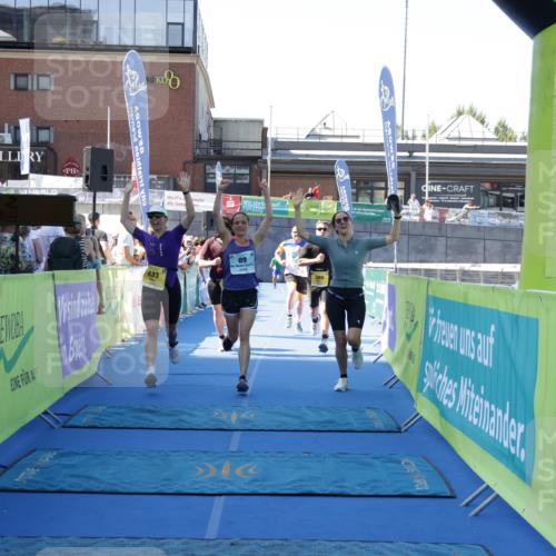 09.08.2026 - GEWOBA Citytriathlon Bremen Yannick Fuchs http://msf.ph/oto/9933979 09.08.2026 11:31:41 Ziel 57, 89, 388, 483, 532 meine-sportfotos.de