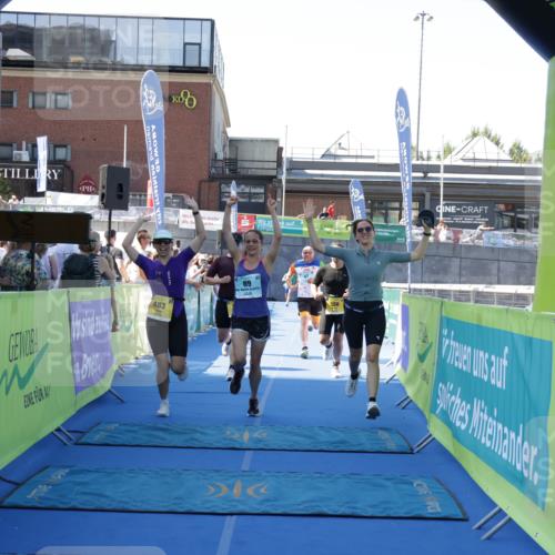 09.08.2026 - GEWOBA Citytriathlon Bremen Yannick Fuchs http://msf.ph/oto/9933980 09.08.2026 11:31:42 Ziel 57, 89, 388, 483, 532 meine-sportfotos.de