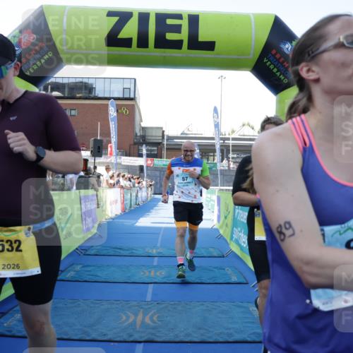 09.08.2026 - GEWOBA Citytriathlon Bremen Yannick Fuchs http://msf.ph/oto/9933991 09.08.2026 11:31:45 Ziel 21, 57, 89, 288, 388, 483, 532 meine-sportfotos.de