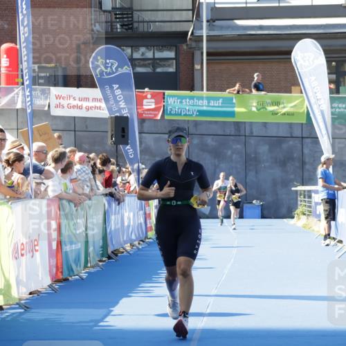 09.08.2026 - GEWOBA Citytriathlon Bremen Yannick Fuchs http://msf.ph/oto/9934026 09.08.2026 11:32:24 Ziel 481 meine-sportfotos.de