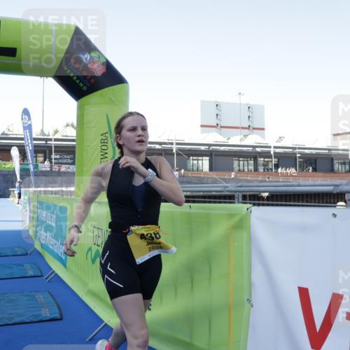 09.08.2026 - GEWOBA Citytriathlon Bremen Yannick Fuchs http://msf.ph/oto/9934051 09.08.2026 11:32:35 Ziel 436, 489, 495 meine-sportfotos.de