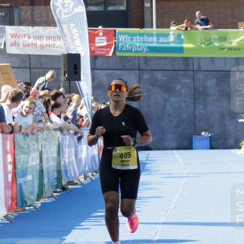 09.08.2026 - GEWOBA Citytriathlon Bremen Yannick Fuchs http://msf.ph/oto/9934056 09.08.2026 11:32:39 Ziel 495 meine-sportfotos.de