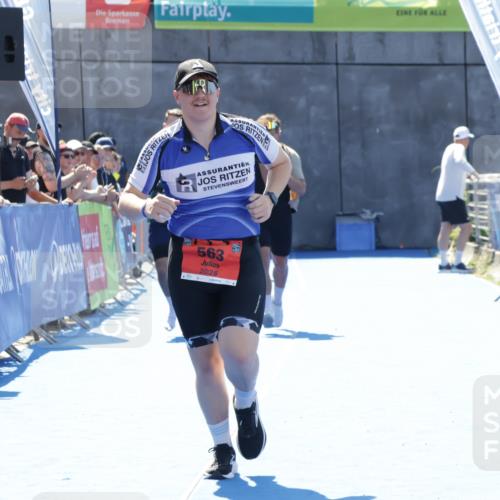 09.08.2026 - GEWOBA Citytriathlon Bremen Yannick Fuchs http://msf.ph/oto/9934092 09.08.2026 14:33:41 Ziel 563 meine-sportfotos.de