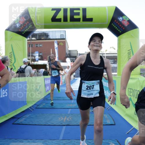 09.08.2026 - GEWOBA Citytriathlon Bremen Yannick Fuchs http://msf.ph/oto/9934115 09.08.2026 11:33:09 Ziel 35, 207, 344 meine-sportfotos.de