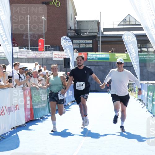 09.08.2026 - GEWOBA Citytriathlon Bremen Yannick Fuchs http://msf.ph/oto/9934122 09.08.2026 14:33:57 Ziel 1134 meine-sportfotos.de