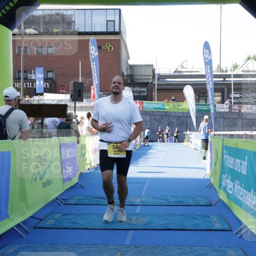09.08.2026 - GEWOBA Citytriathlon Bremen Yannick Fuchs http://msf.ph/oto/9934123 09.08.2026 11:33:12 Ziel 35, 344 meine-sportfotos.de