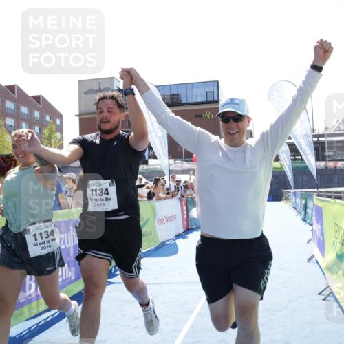 09.08.2026 - GEWOBA Citytriathlon Bremen Yannick Fuchs http://msf.ph/oto/9934131 09.08.2026 14:33:58 Ziel 1134 meine-sportfotos.de
