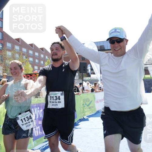 09.08.2026 - GEWOBA Citytriathlon Bremen Yannick Fuchs http://msf.ph/oto/9934133 09.08.2026 14:33:58 Ziel 1134 meine-sportfotos.de