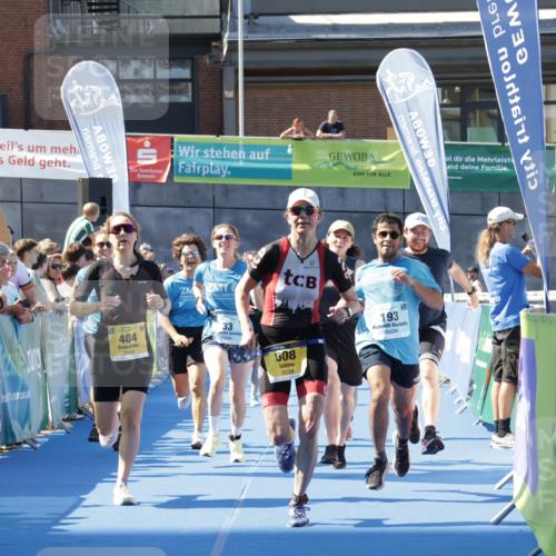 09.08.2026 - GEWOBA Citytriathlon Bremen Yannick Fuchs http://msf.ph/oto/9934139 09.08.2026 11:33:20 Ziel 33, 193, 482, 484, 503, 508 meine-sportfotos.de
