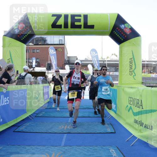 09.08.2026 - GEWOBA Citytriathlon Bremen Yannick Fuchs http://msf.ph/oto/9934153 09.08.2026 11:33:22 Ziel 33, 53, 193, 482, 484, 503, 508 meine-sportfotos.de